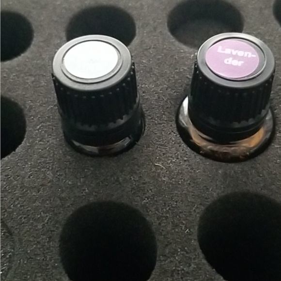 DoTERRA Essential Oil Storage Travel Bag Tote with Strap - Picture 12 of 12